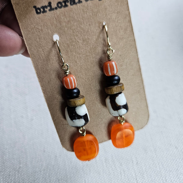 Machungwa Dangle Earrings