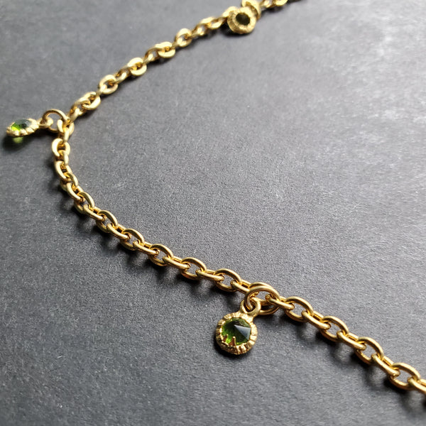 Green Gem Dangle Choker