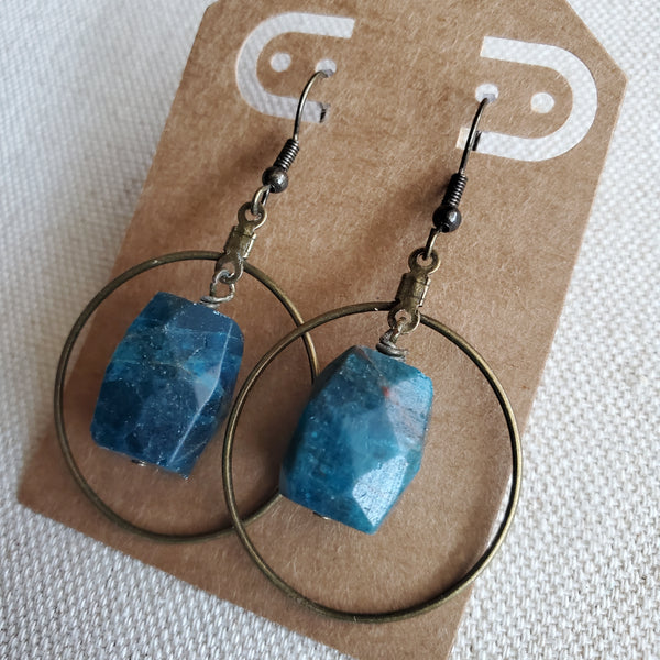 Apatite Hoops
