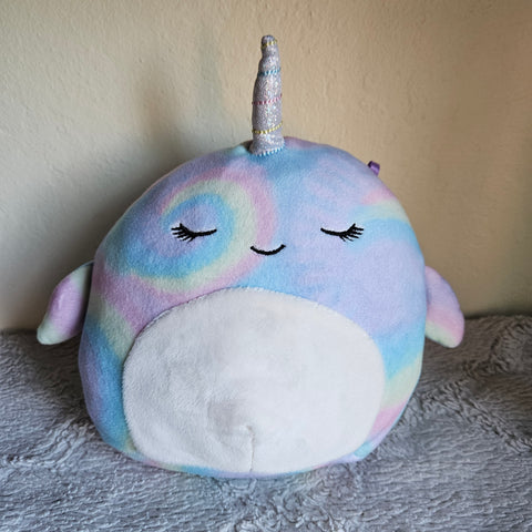 Squishmallow - Ter the Narwhal 7" Plushie (Rainbow Tie-Dye)