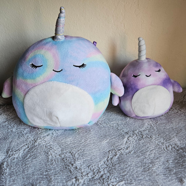 Squishmallow - Ter the Narwhal 7" Plushie (Rainbow Tie-Dye)