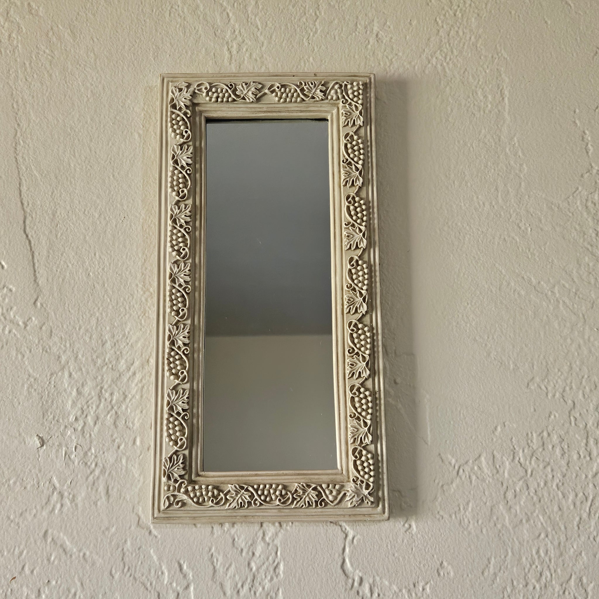 Grapevine Rectangular Mirror