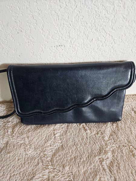 Retro Scalloped Navy Blue Clutch Purse