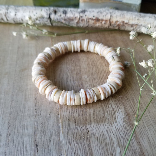 White Shell and Wood beaded bracelet